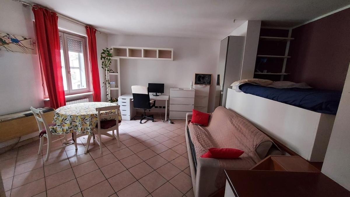 Apartment Near Metro Turin Luaran gambar